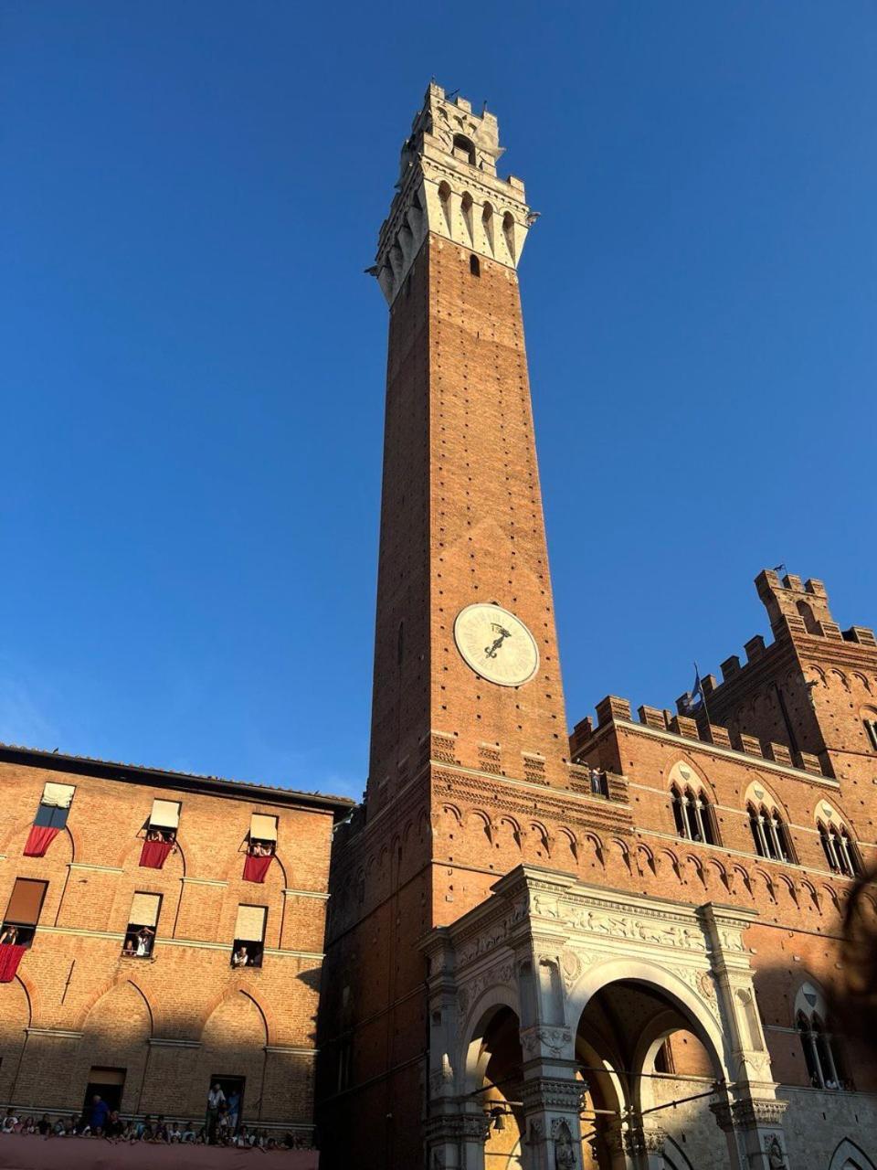 La Campanina-Nel Cuore Di Siena E Della Contrada Extérieur photo